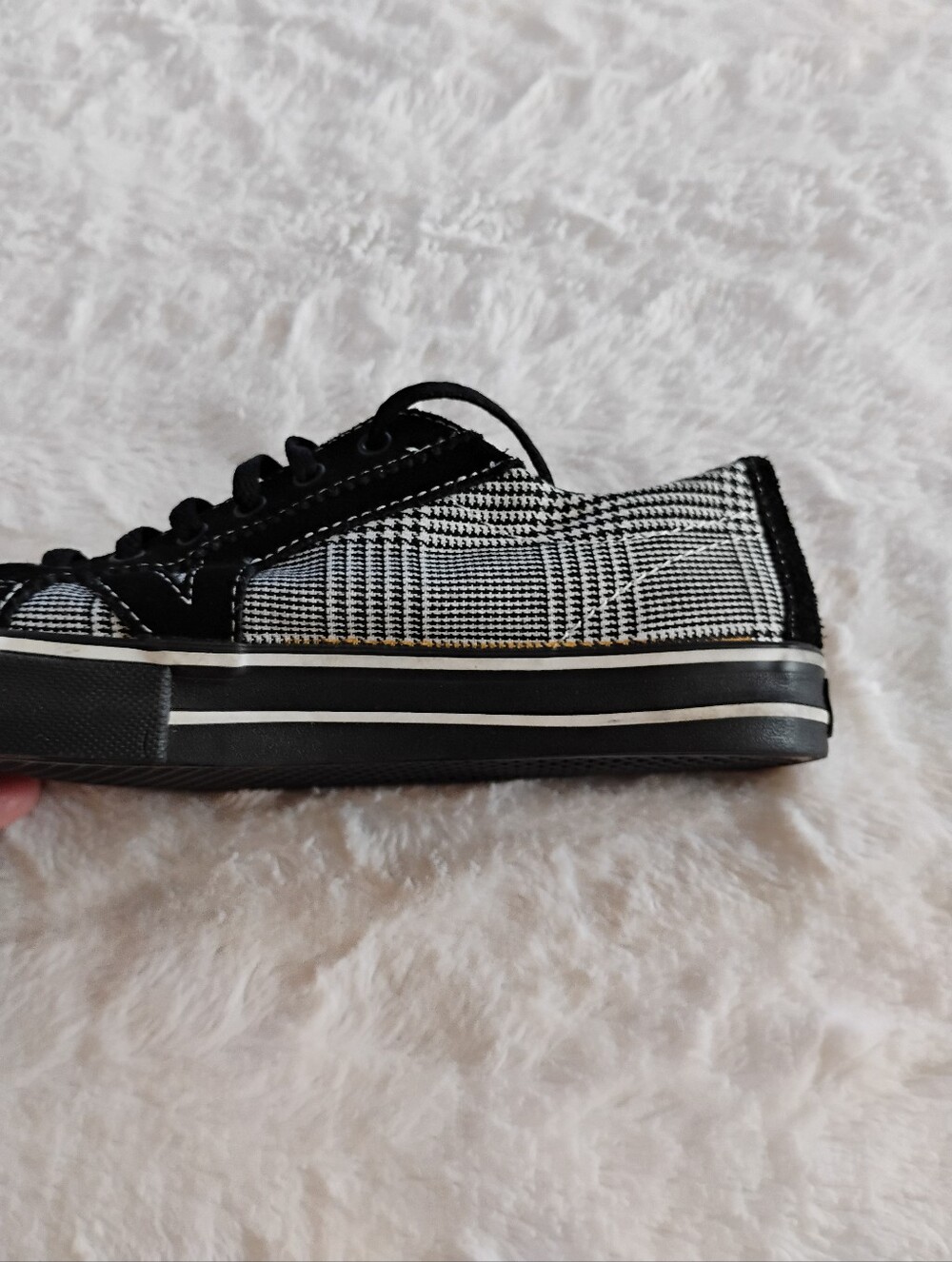 Vans Tory Houndstooth Print Sneakers - Picture 10 of 14